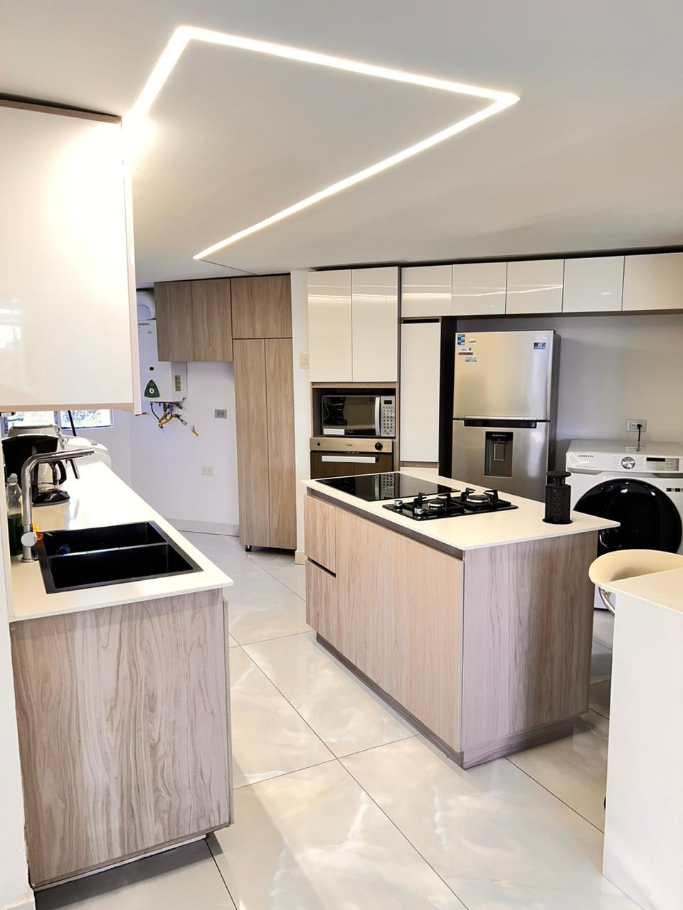 Apartamento en Medellín · Los Balsos · El Poblado — foto 13