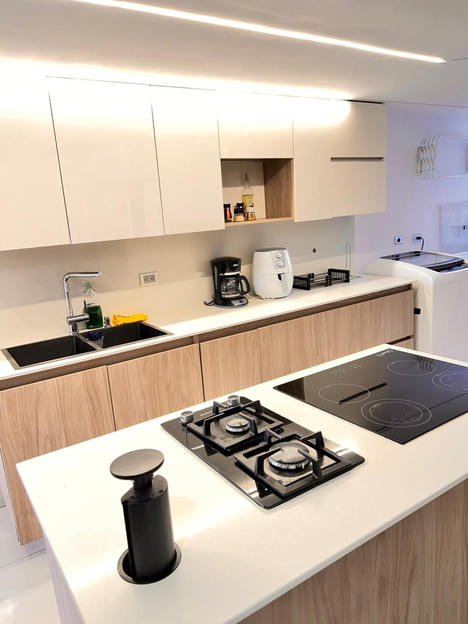 Apartamento en Medellín · Los Balsos · El Poblado — foto 18