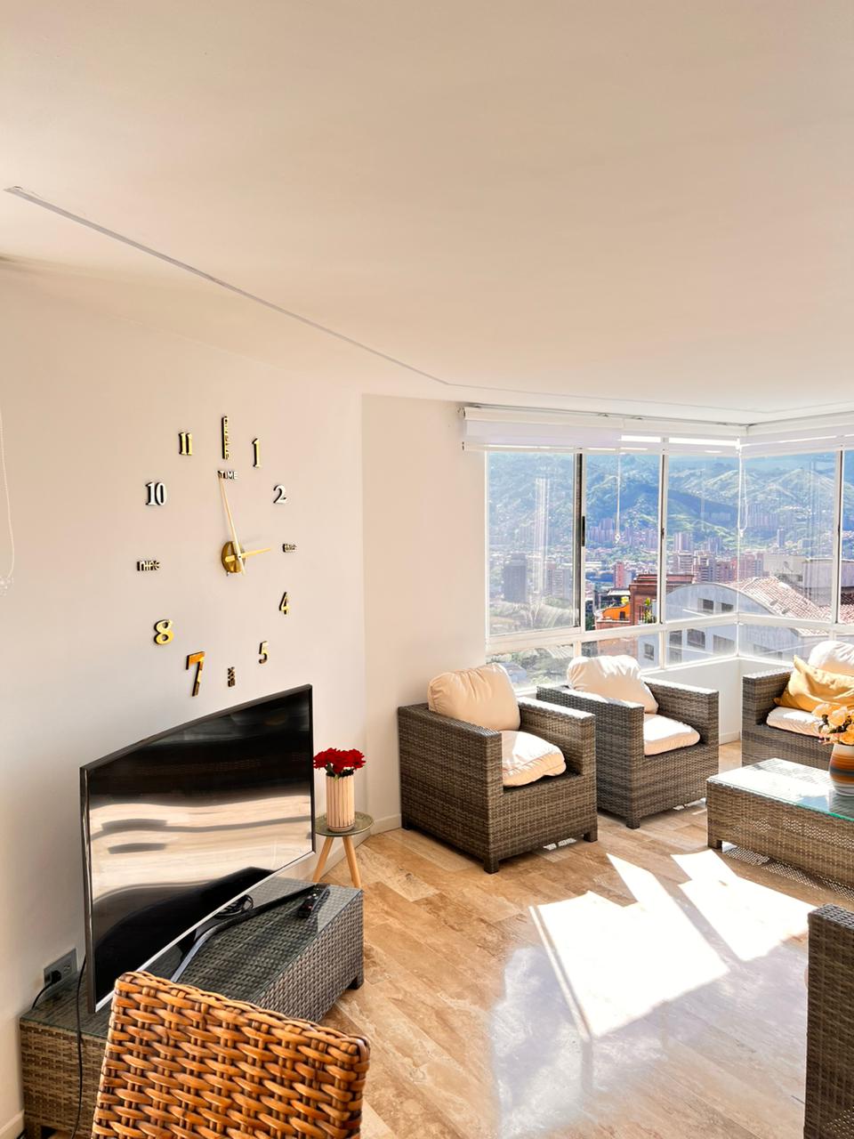 Apartamento en Medellín · Los Balsos · El Poblado — foto 19