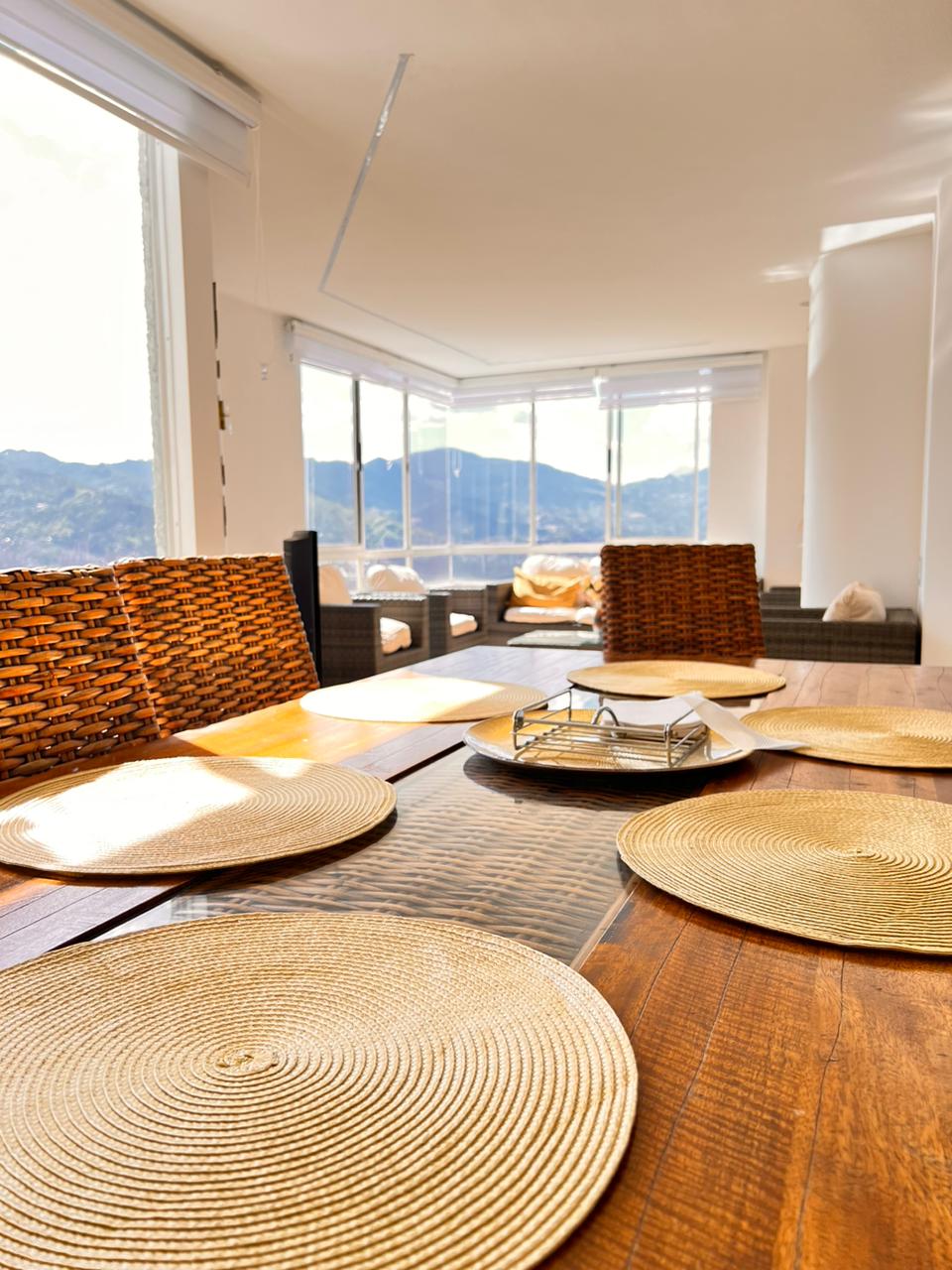 Apartamento en Medellín · Los Balsos · El Poblado — foto 20