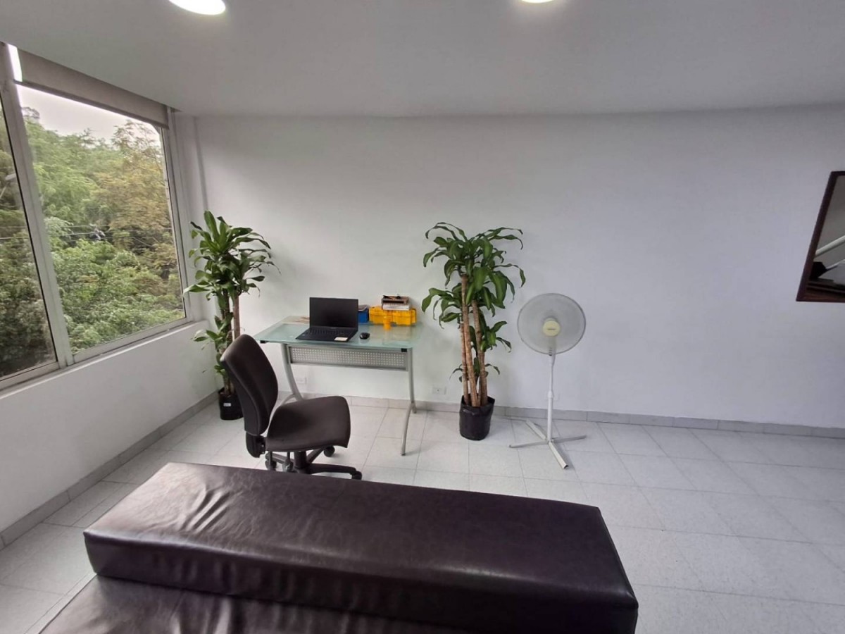 Apartamento en Medellín · La Villa de Aburrá · Belén — foto 9