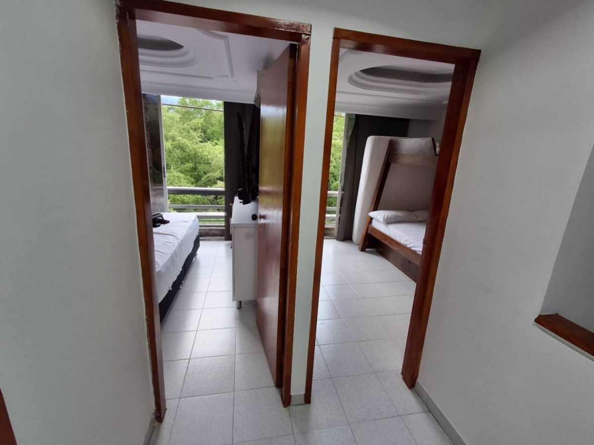 Apartamento en Medellín · La Villa de Aburrá · Belén — foto 10