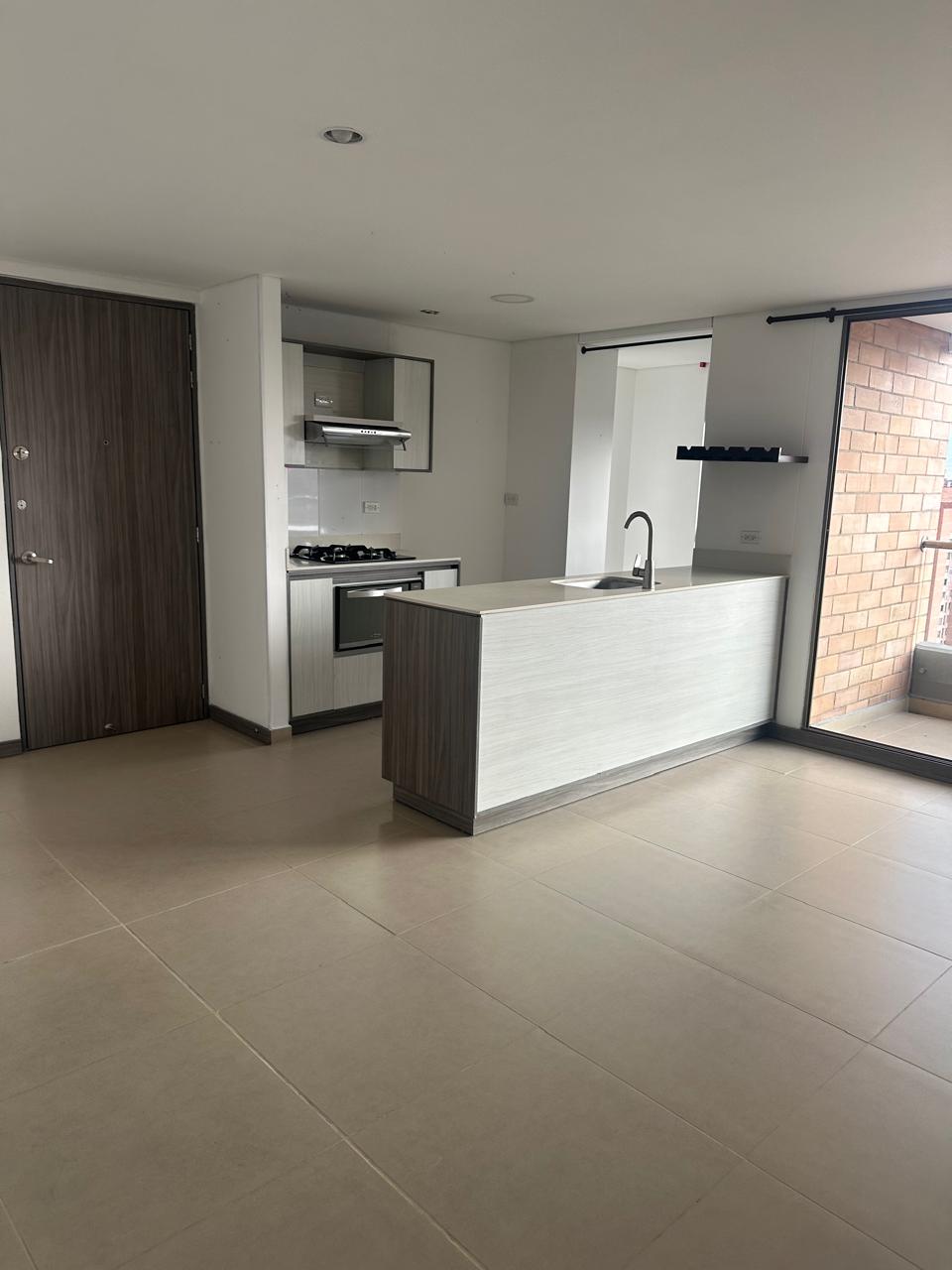 Apartamento en Medellín · Suramericana · Laureles - Estadio — foto 3