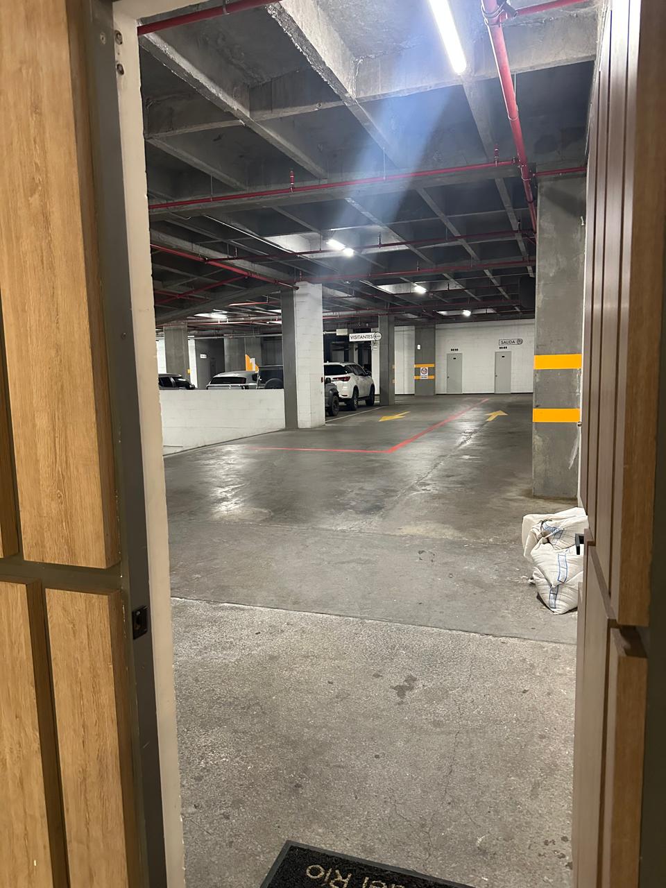 Apartamento en Medellín · Ciudad del Rio · El Poblado — foto 3