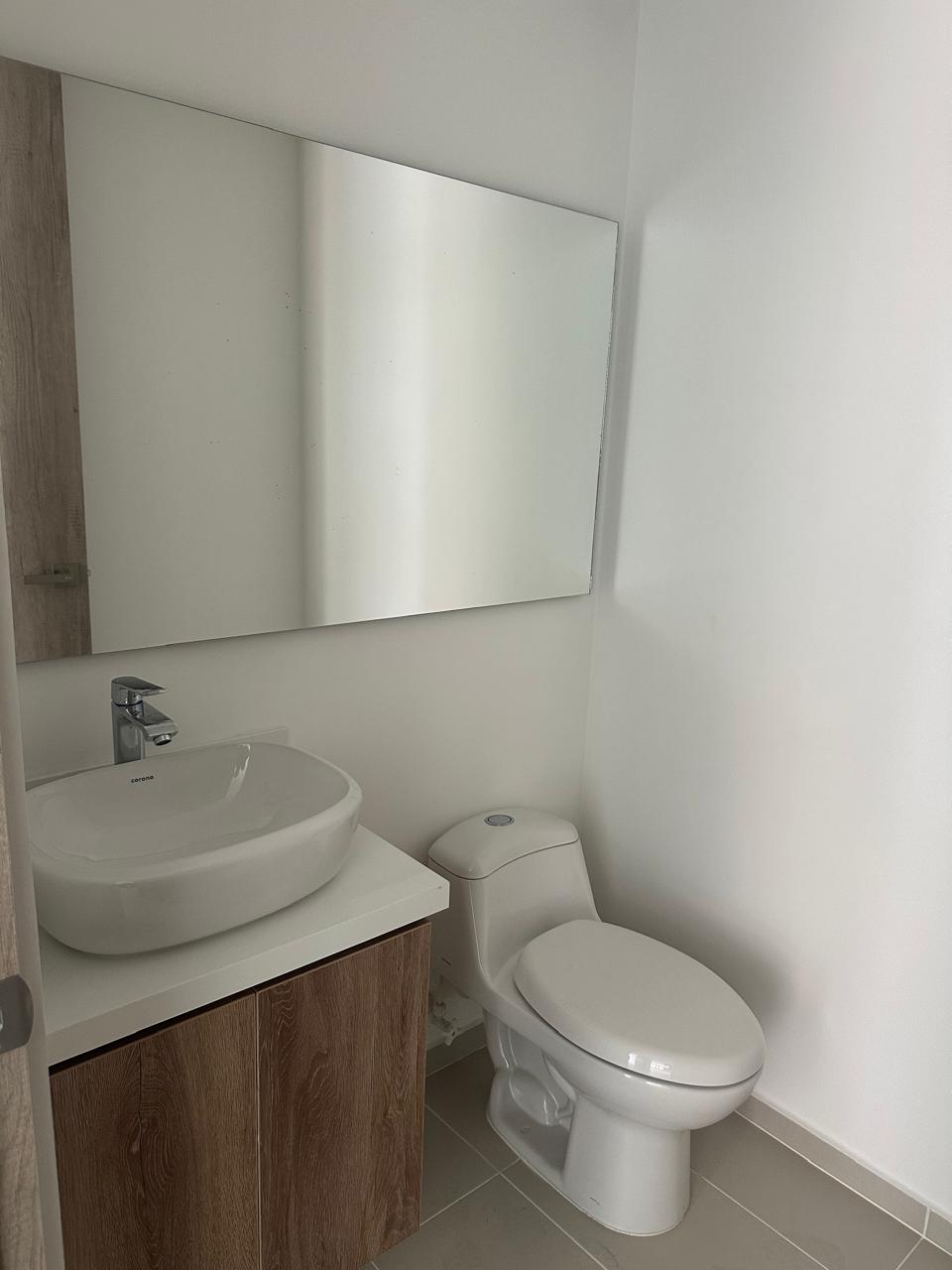 Apartamento en Medellín · Ciudad del Rio · El Poblado — foto 19