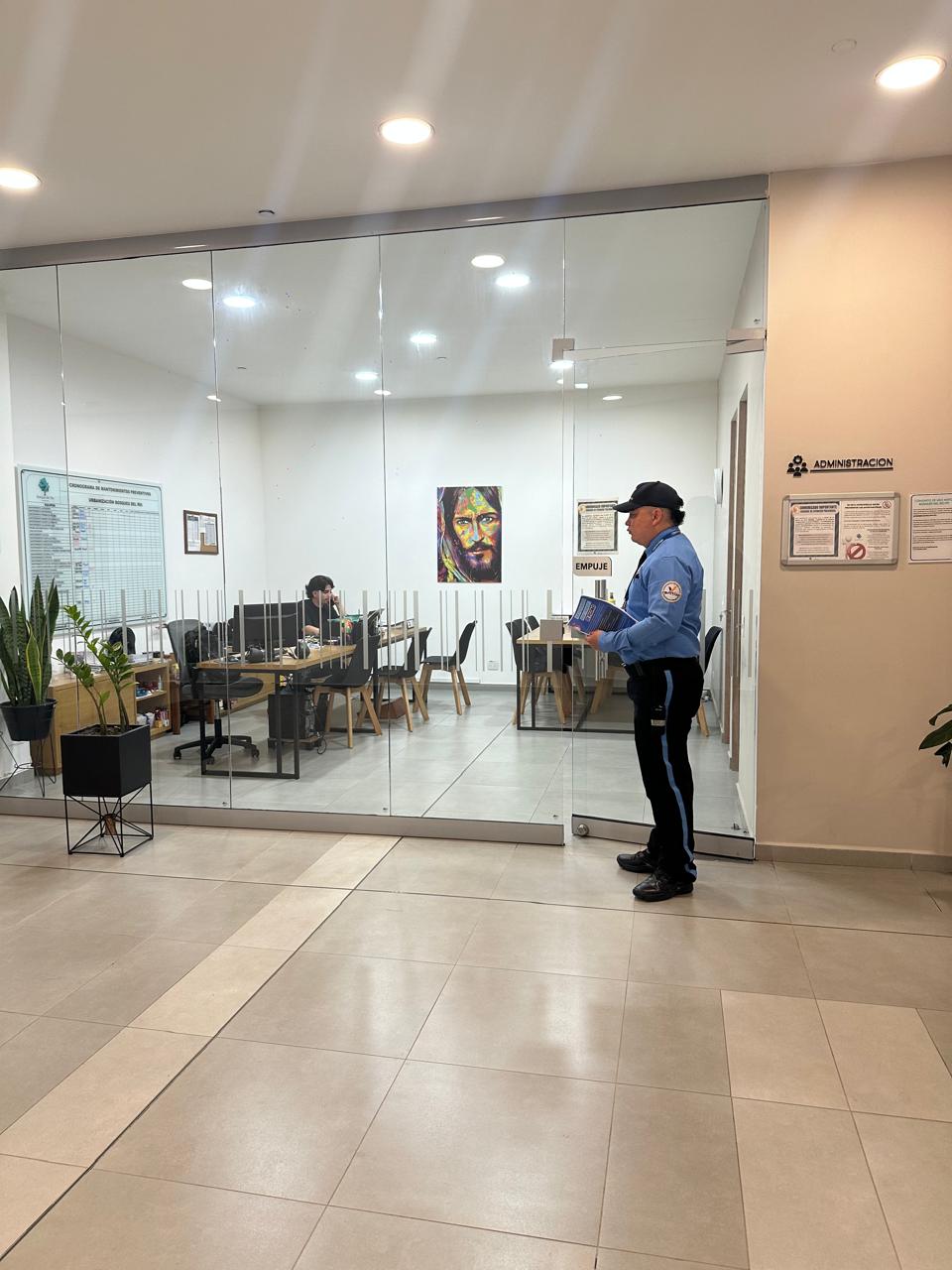 Apartamento en Medellín · Ciudad del Rio · El Poblado — foto 24