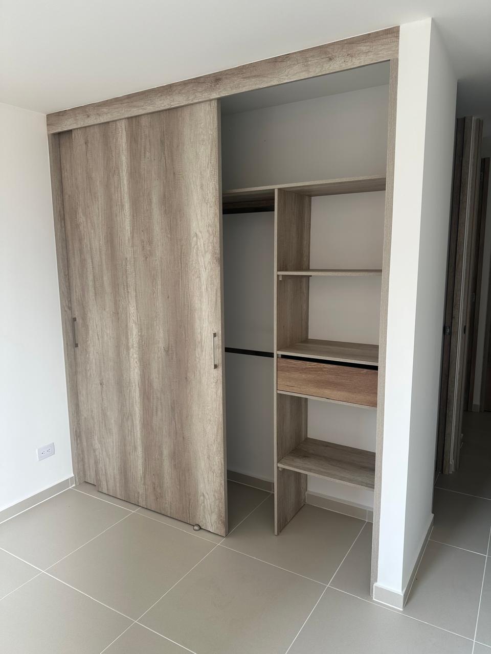 Apartamento en Medellín · Ciudad del Rio · El Poblado — foto 25