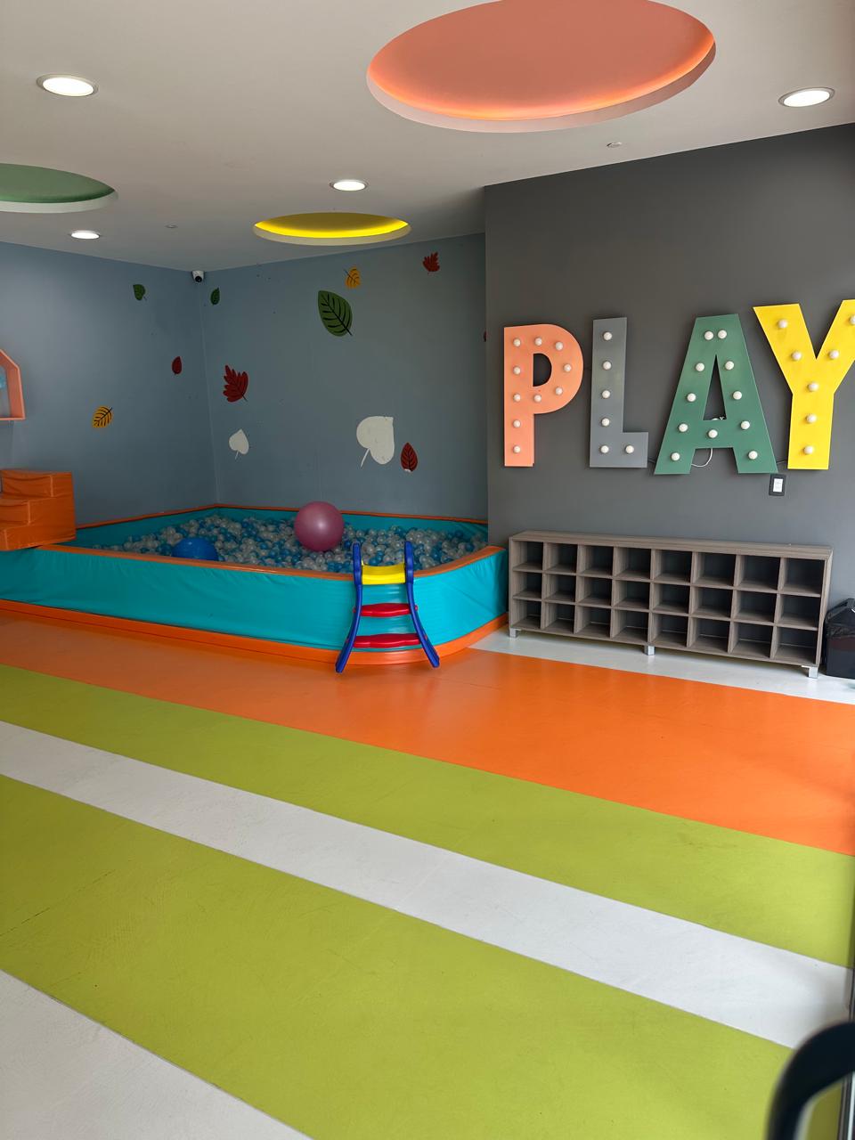 Apartamento en Medellín · Ciudad del Rio · El Poblado — foto 41