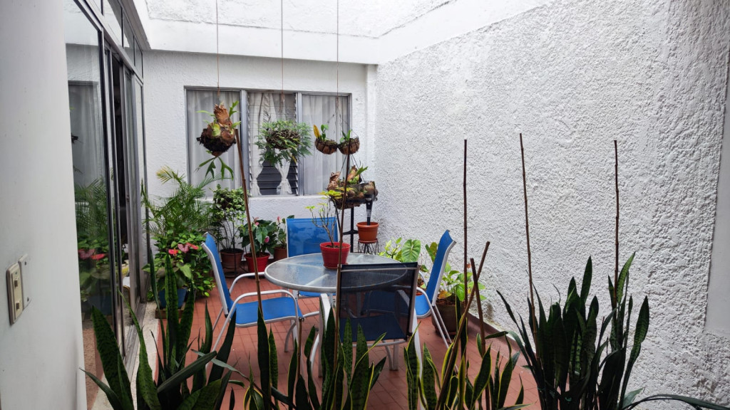 Casa en Medellín · Nogal · Laureles - Estadio — foto 16