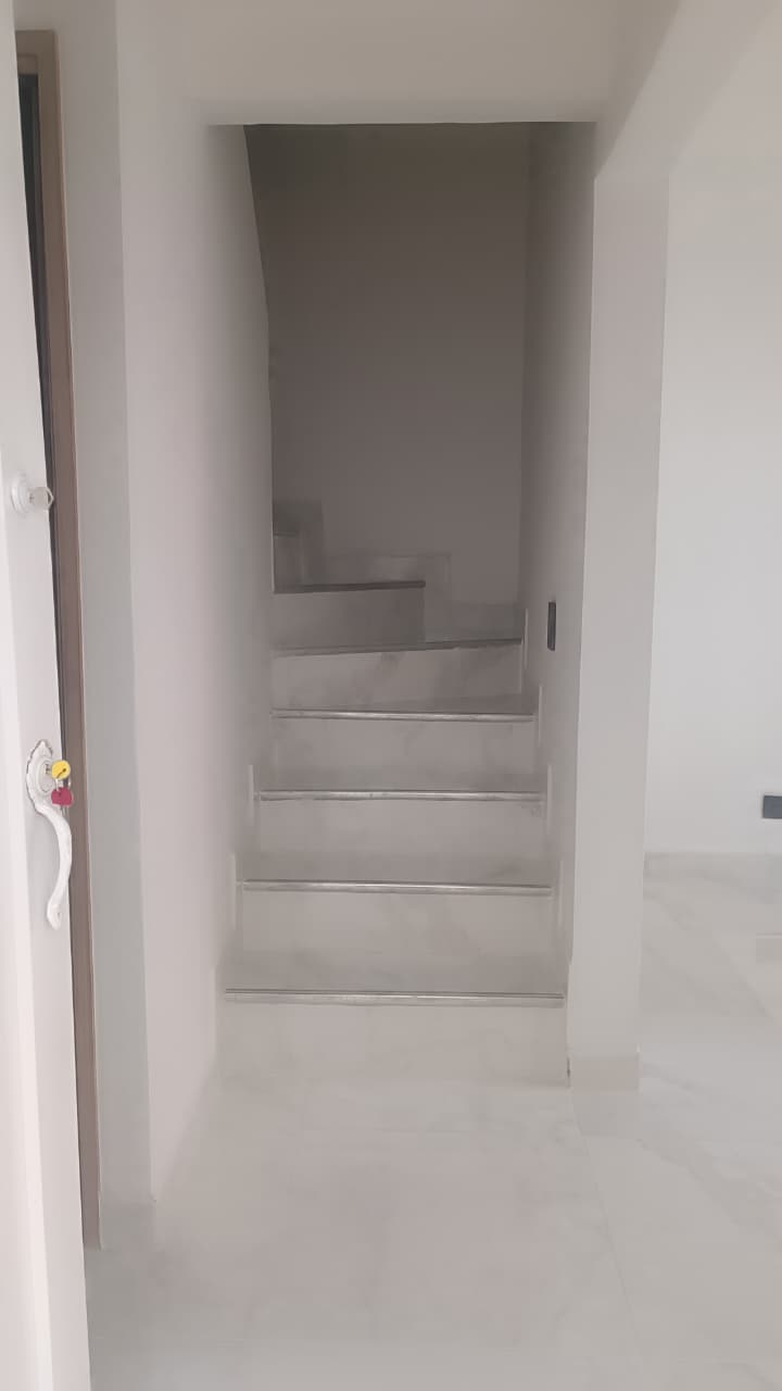 Apartamento en Medellín · Rodeo Alto · Belén — foto 5