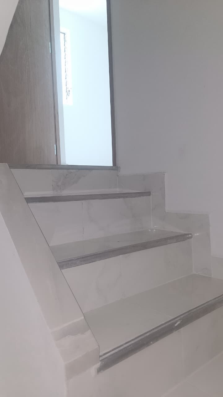 Apartamento en Medellín · Rodeo Alto · Belén — foto 12