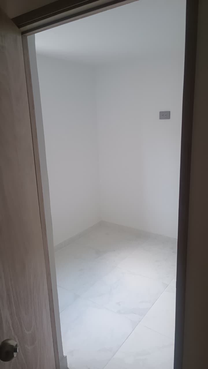 Apartamento en Medellín · Rodeo Alto · Belén — foto 13
