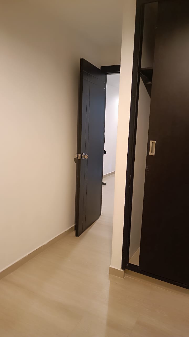 Apartamento en Medellín · Parque de Boston · La Candelaria — foto 18