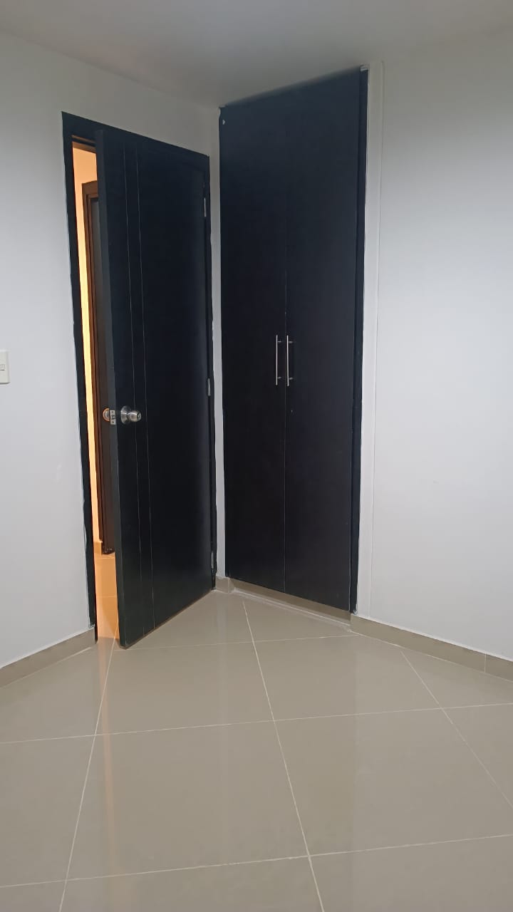 Apartamento en Medellín · Parque de Boston · La Candelaria — foto 26