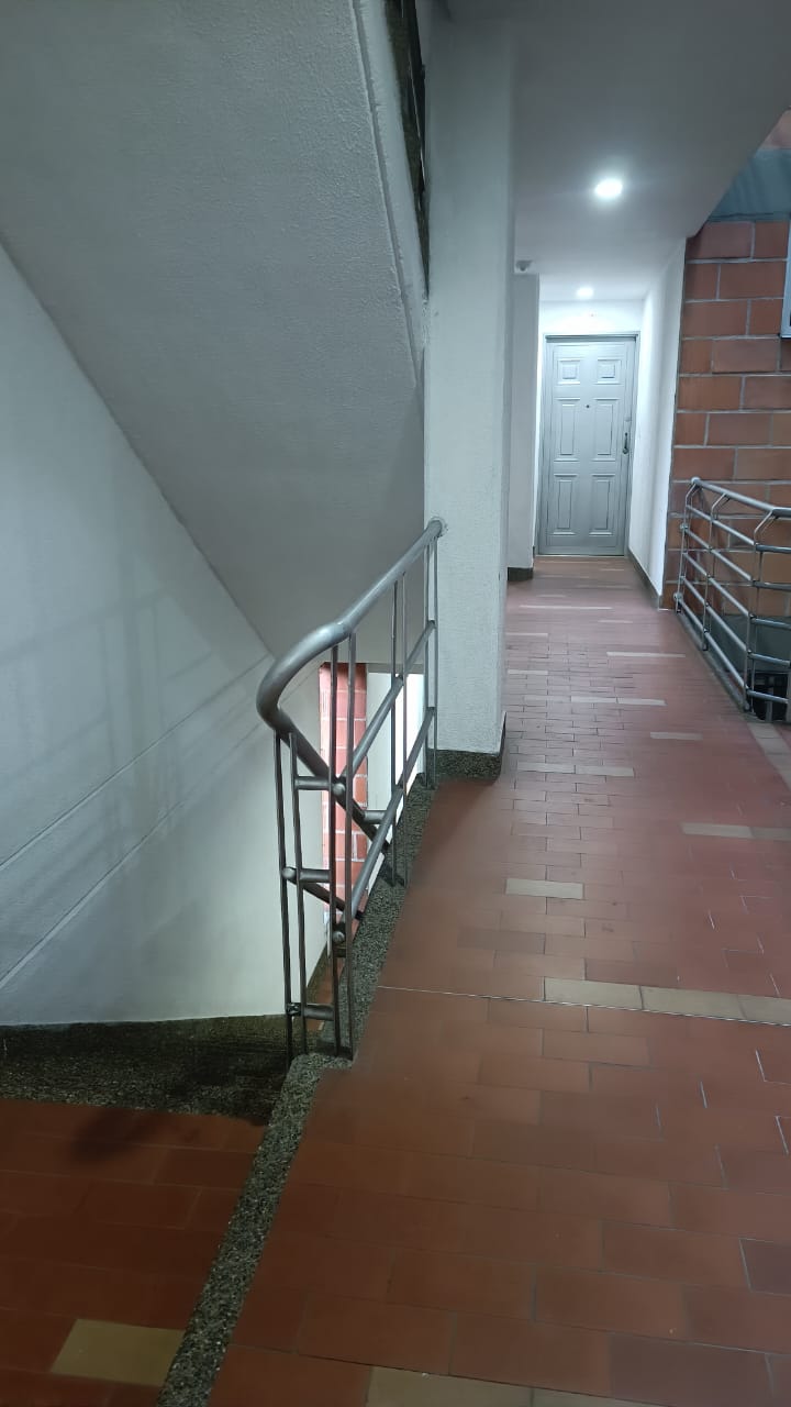 Apartamento en Medellín · Parque de Boston · La Candelaria — foto 30