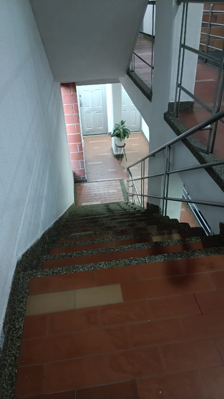 Apartamento en Medellín · Parque de Boston · La Candelaria — foto 31