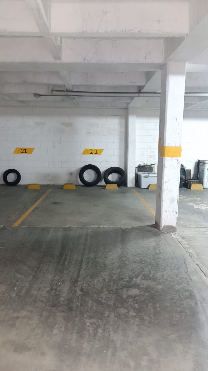 Apartamento en Medellín · Parque de Boston · La Candelaria — foto 34