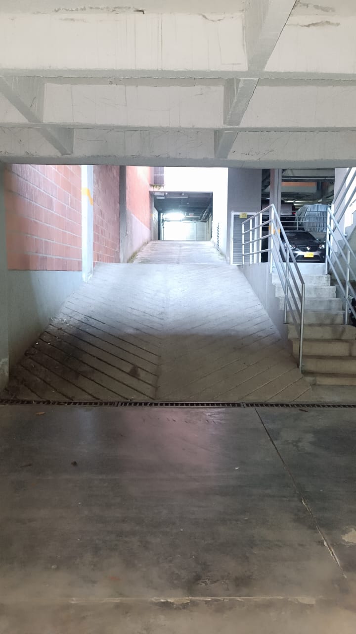 Apartamento en Medellín · Parque de Boston · La Candelaria — foto 35