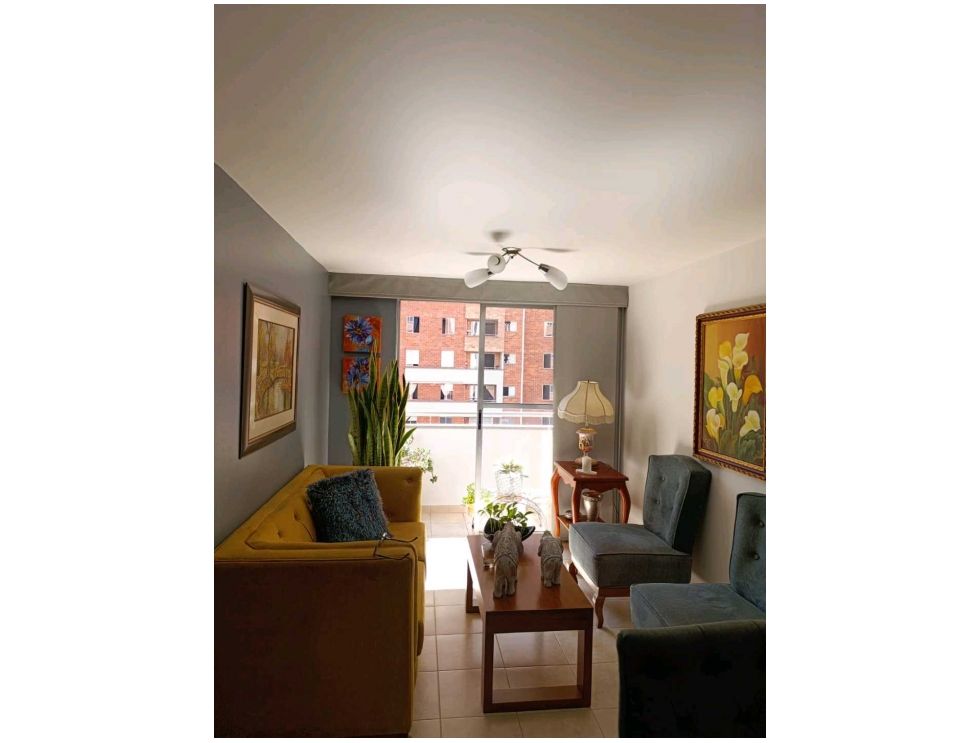 Apartamento en Medellín · Ciudad del Rio · El Poblado — foto 2