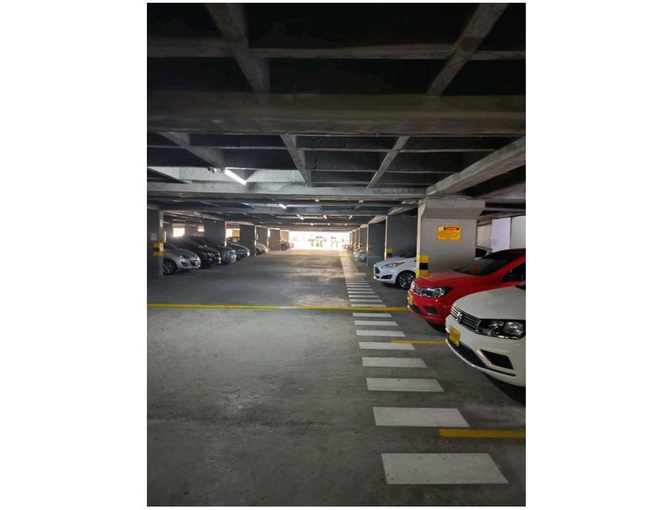 Apartamento en Medellín · Ciudad del Rio · El Poblado — foto 25