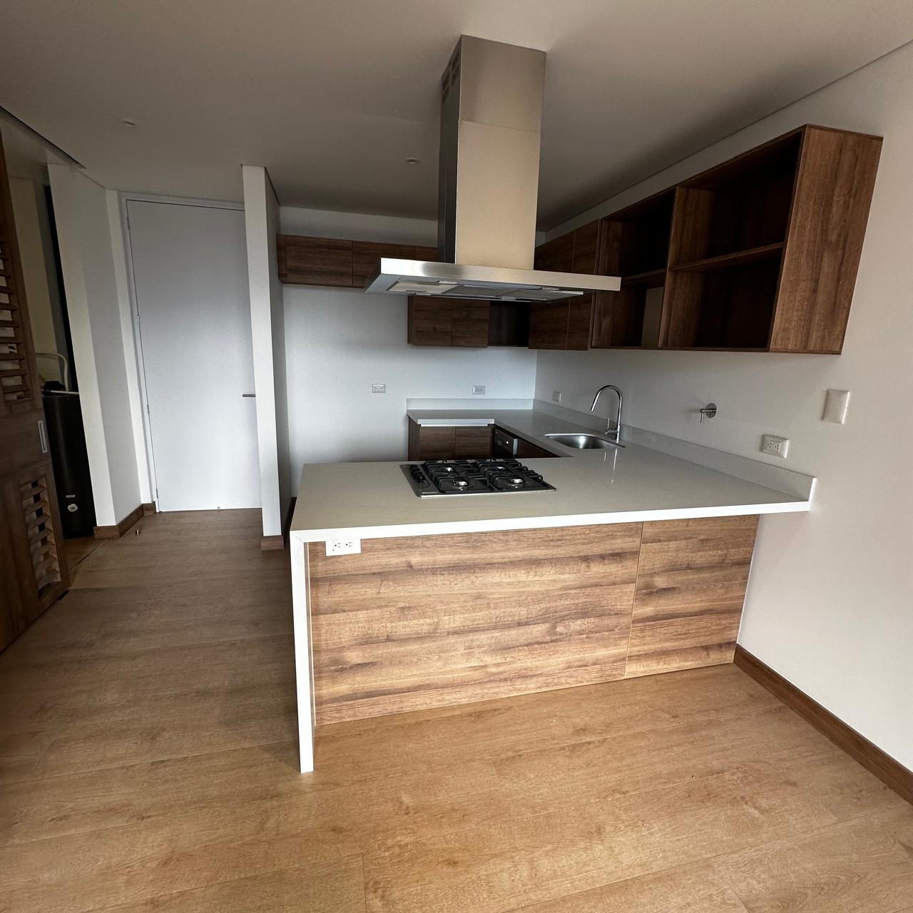 Apartamento en Medellín · Barrio Colombia(Ciudad del Río) · El Poblado — foto 19