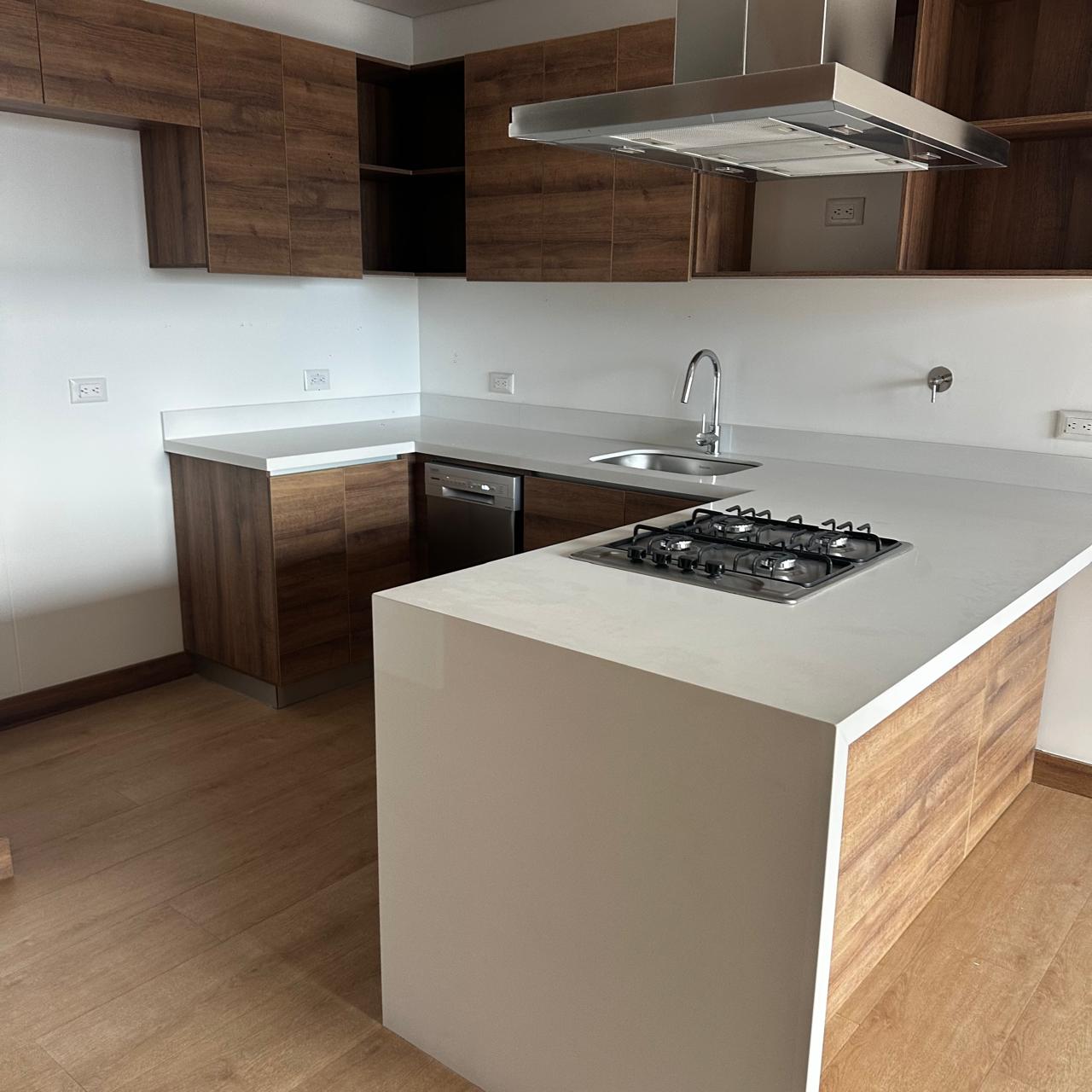 Apartamento en Medellín · Barrio Colombia(Ciudad del Río) · El Poblado — foto 26