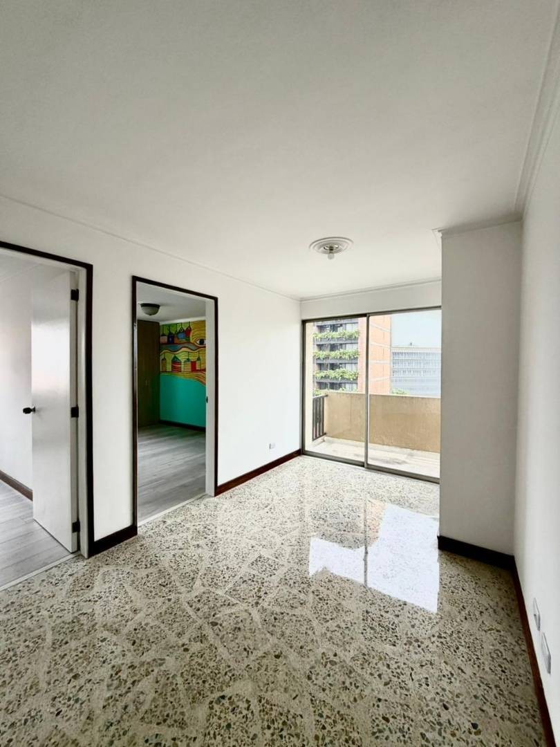 Apartamento en Medellín · Laureles · Laureles - Estadio — foto 4