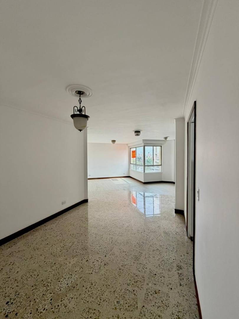 Apartamento en Medellín · Laureles · Laureles - Estadio — foto 9