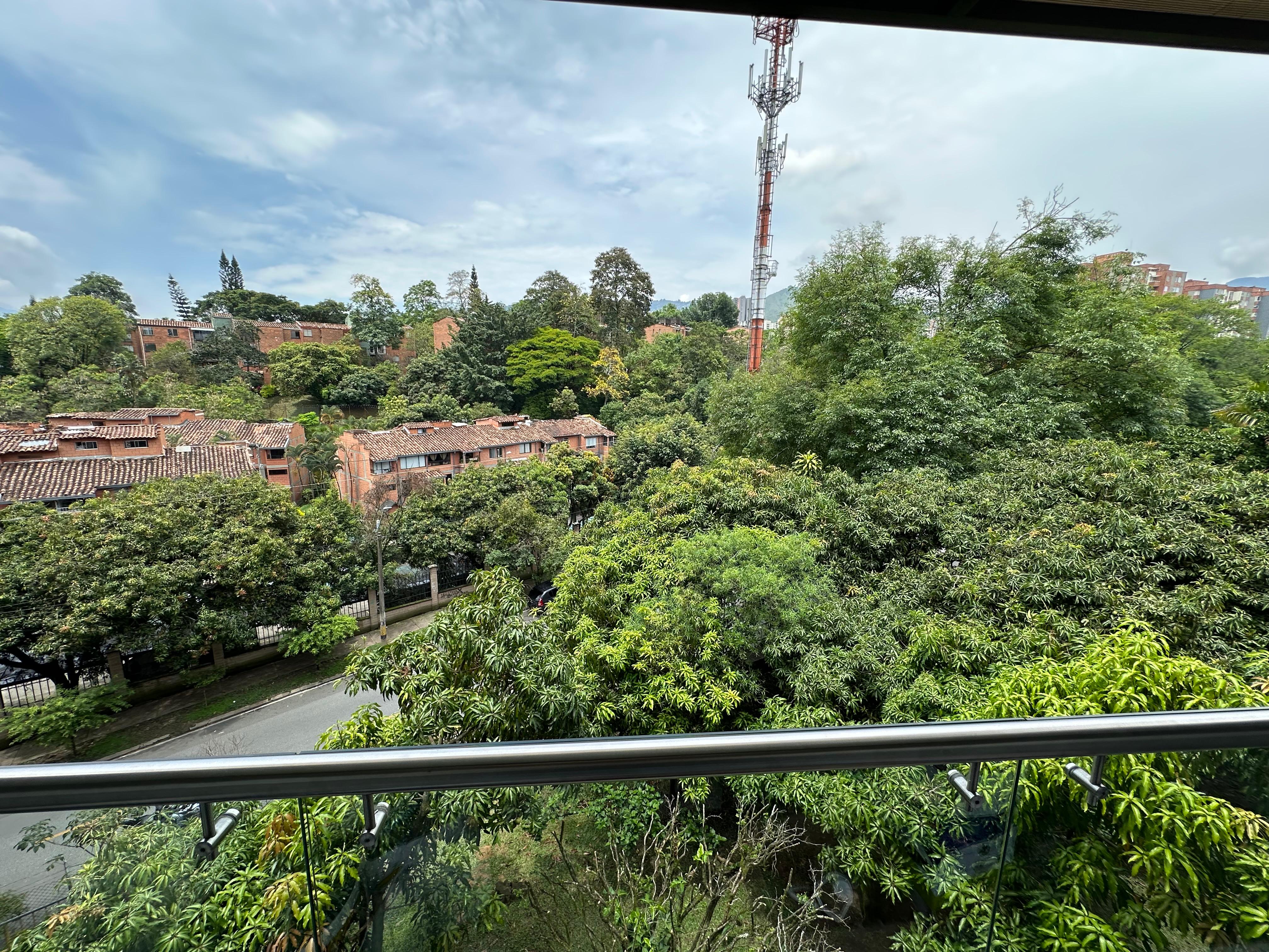 Apartamento en Medellín · Las Playas · Belén — foto 4