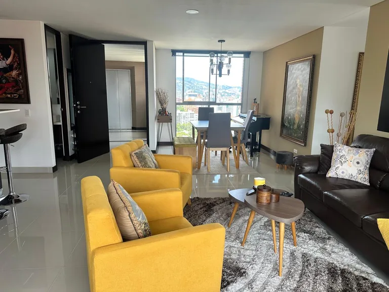 Apartamento en Medellín · El Poblado — foto 4