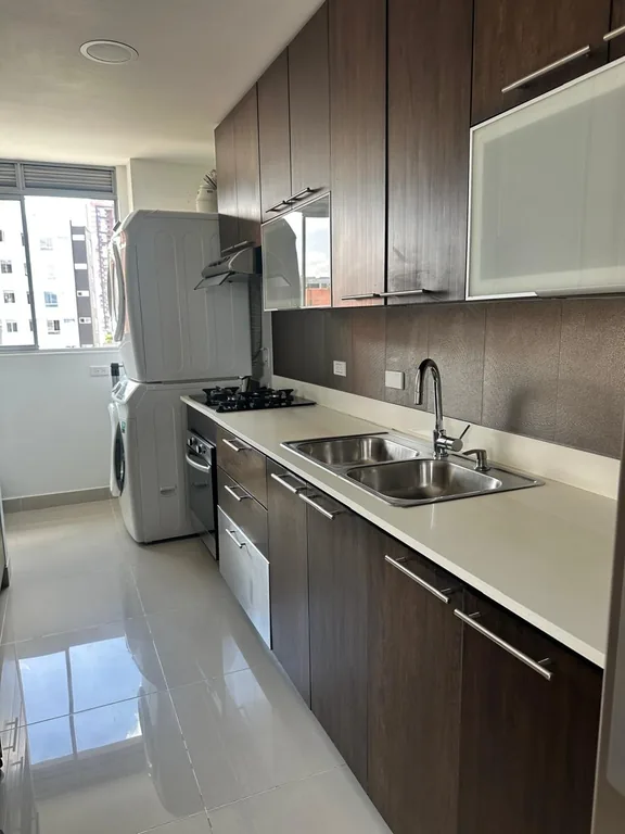 Apartamento en Medellín · El Poblado — foto 8