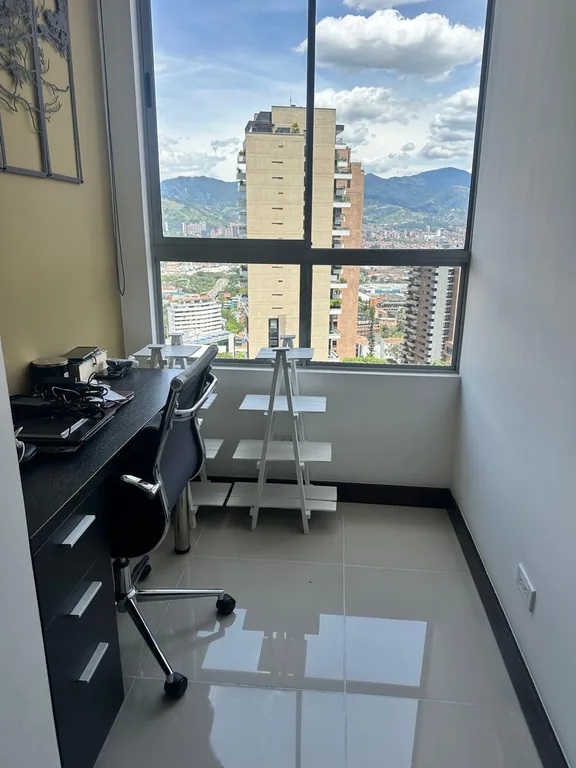 Apartamento en Medellín · El Poblado — foto 10
