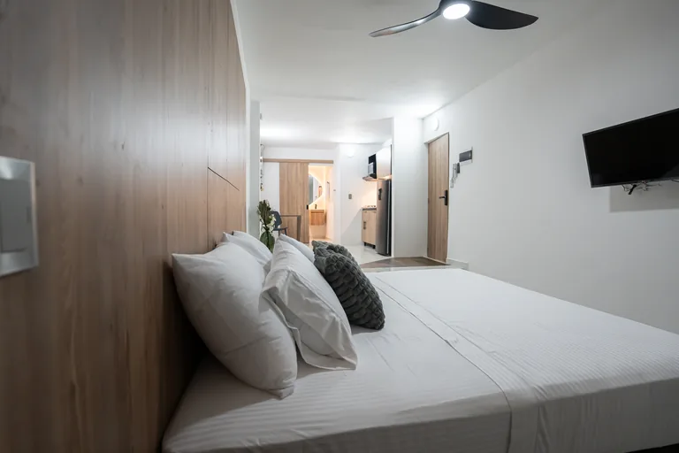 Unidad de alojamiento en Laureles, Medellín — foto 1. Inversión inmobiliaria con operación de rentas cortas en Laureles